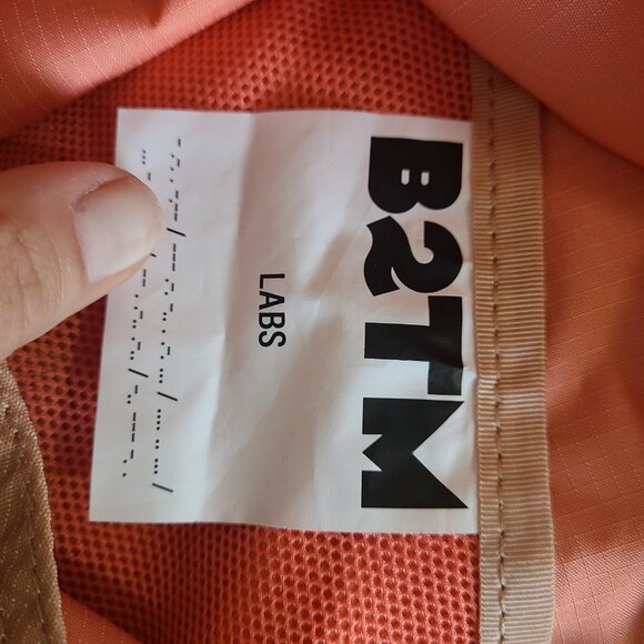 Baboon to the Moon Triangle Tote Crossbody Peach Orange 18 L B2TM - Picture 9 of 9